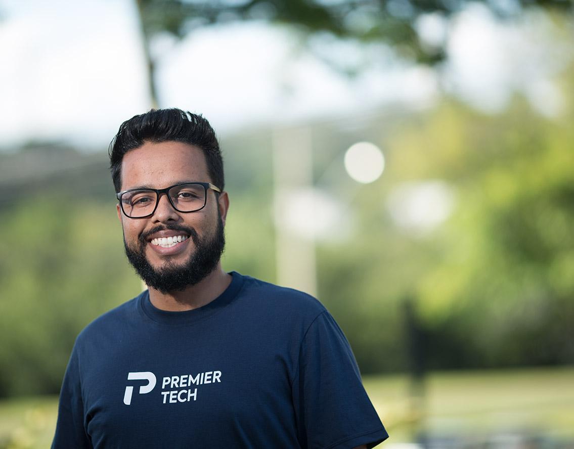 Premier Tech Team Member